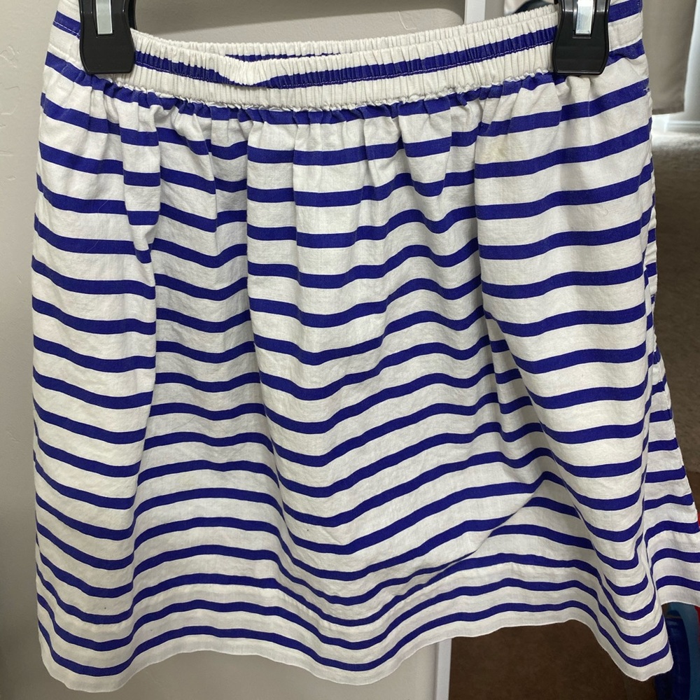 Perfect skirt with pockets